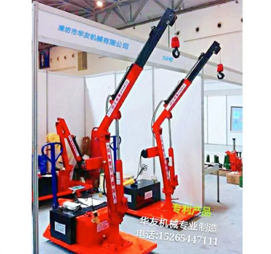 點(diǎn)擊查看詳細(xì)信息<br>標(biāo)題：移動(dòng)式小吊機(jī)(室內(nèi)外通用) 閱讀次數(shù)：3215