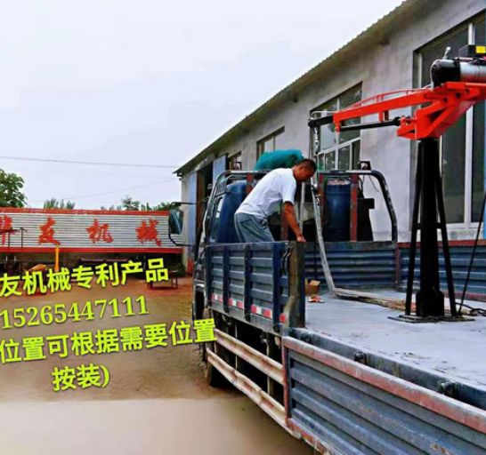 點(diǎn)擊查看詳細(xì)信息<br>標(biāo)題：車(chē)載小吊機(jī)  液壓小吊機(jī) 閱讀次數(shù)：3242